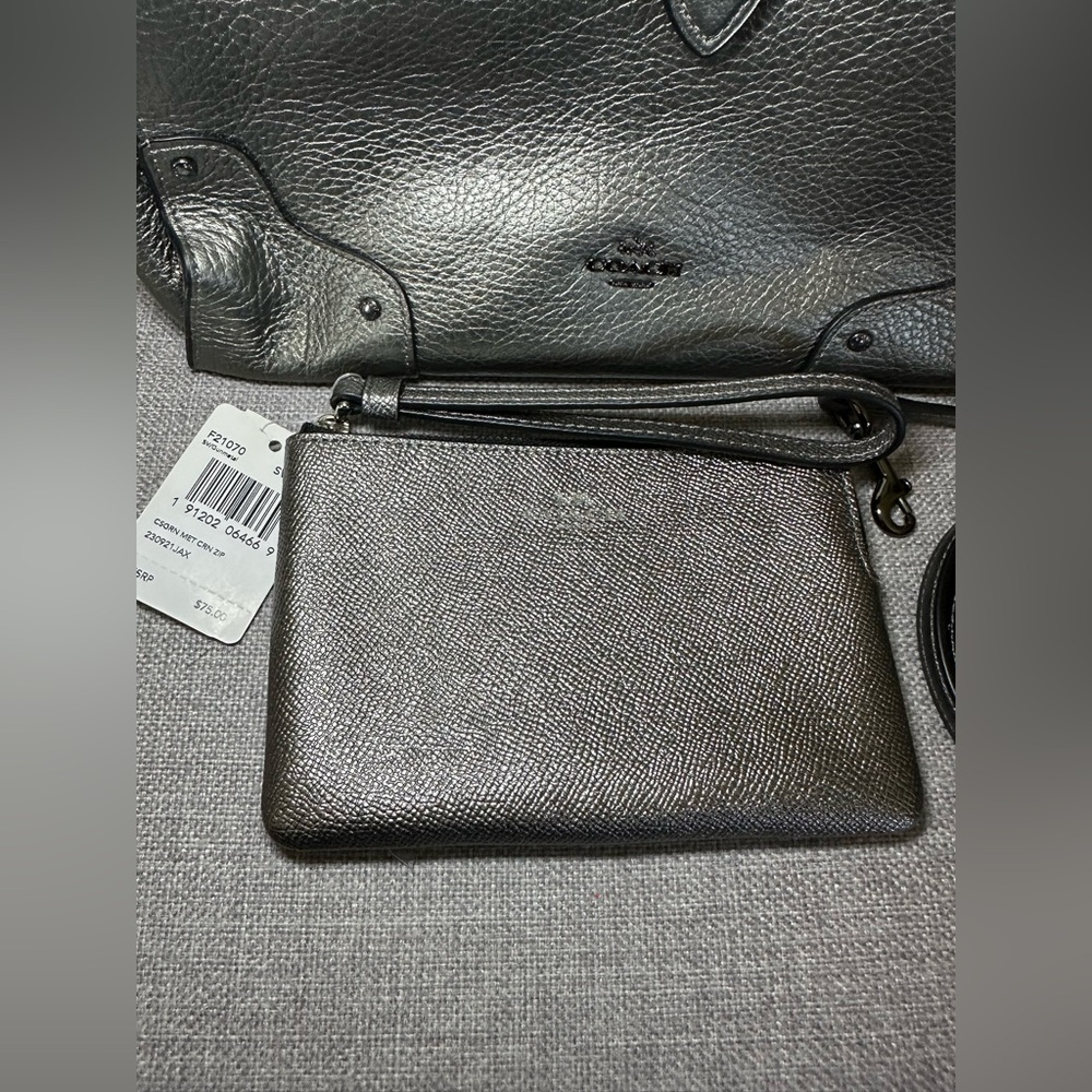 Coach Grey Leather Satchel with Matching Wristlet - Picture 2 of 13